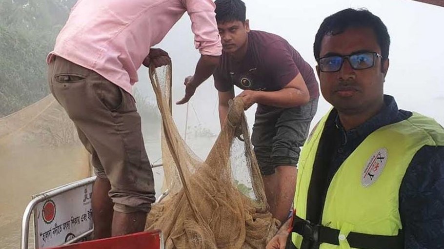 7,000 metres of current nets seized from Halda River