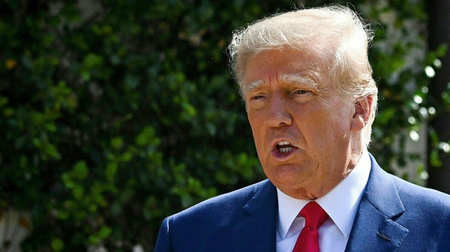 Trump poised to launch 2024 comeback bid