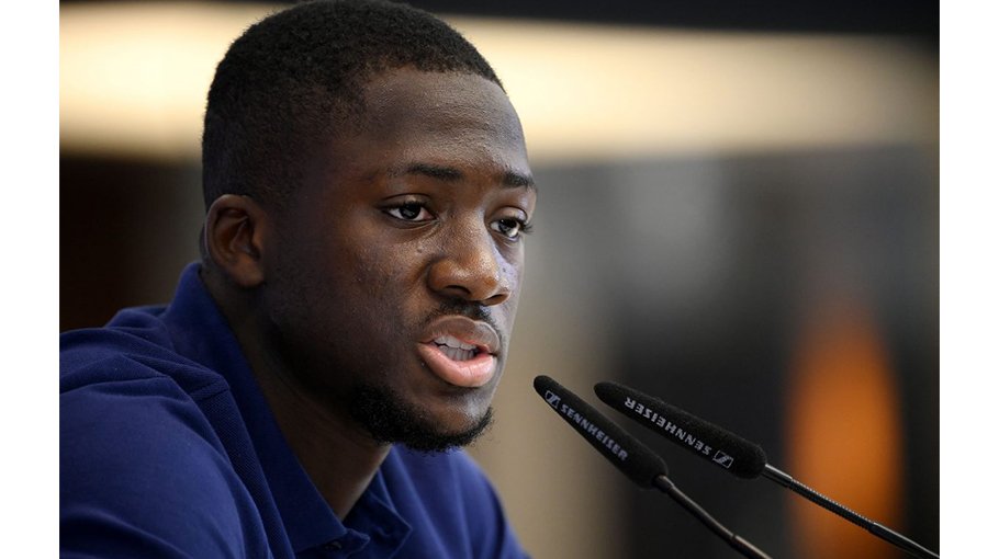 France squad caught napping by Benzema withdrawal