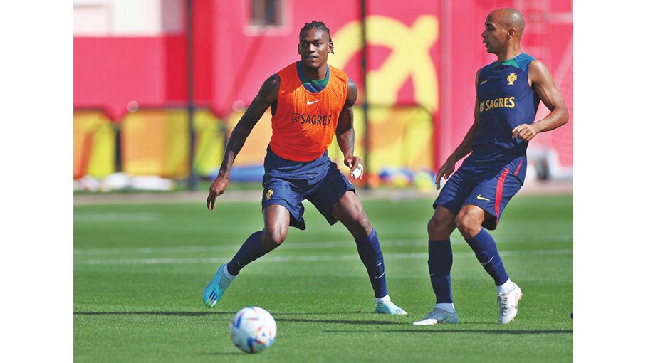 Portugal need more than Ronaldo show to get past Uruguay