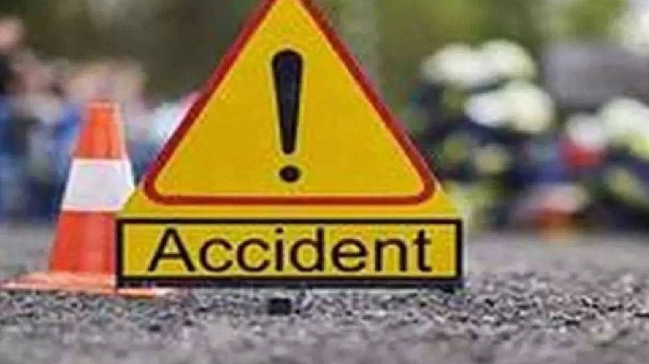 Motorcyclist killed in C'nawabganj road accident