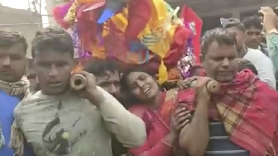 Suspected tainted liquor kills at least 31 in eastern India