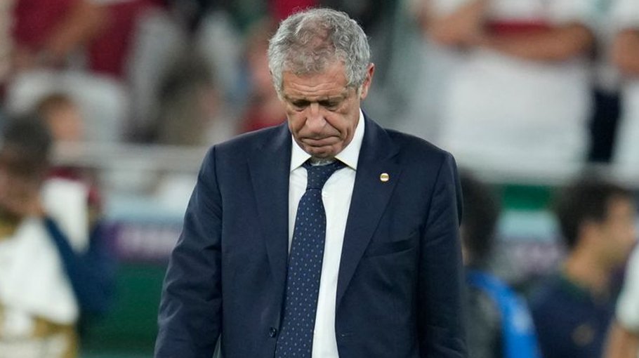 Santos quits as Portugal coach 