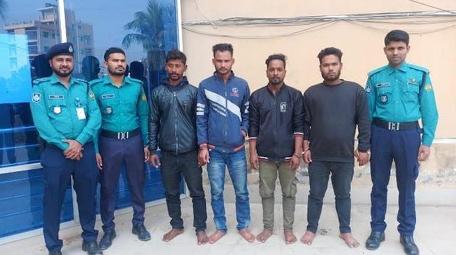 2 kidnapped boys rescued, 4 held