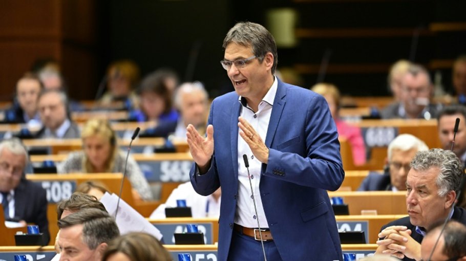 EU reaches deal on major carbon market reform