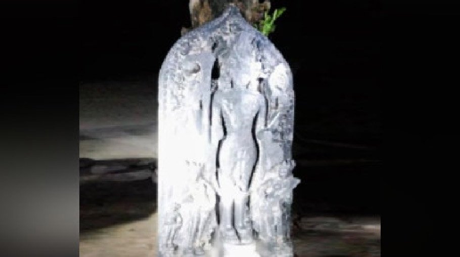 301kg touchstone idol recovered in Dinajpur