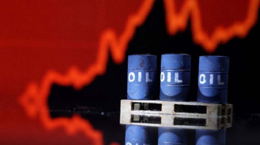 Global stocks mixed as oil prices jump on Russian threat