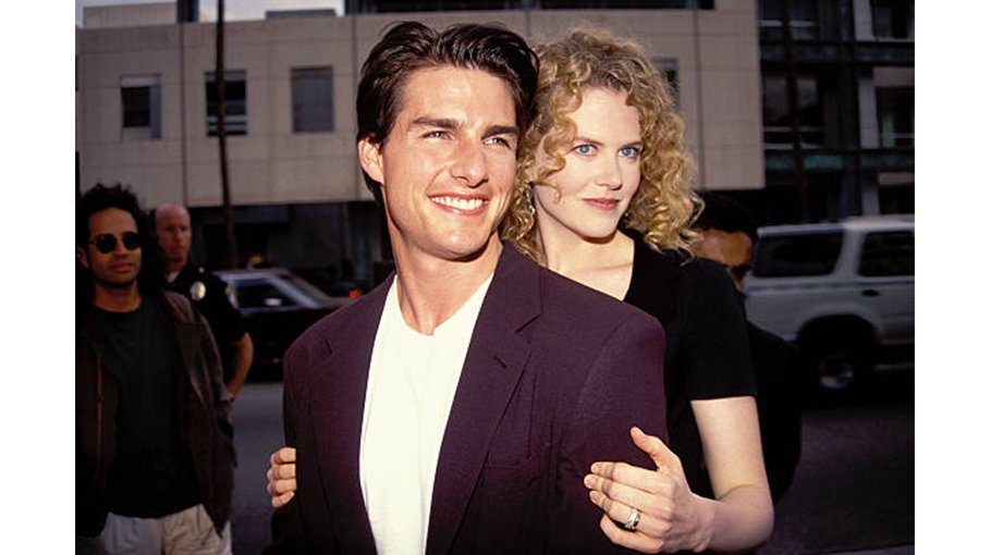 Kate breaks Tom Cruise’s breath-holding record