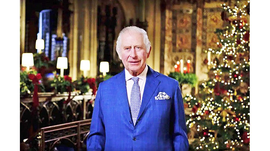 King Charles salutes late queen, public workers in speech