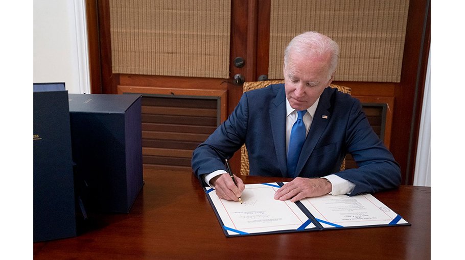 Biden signs $1.7tr US govt spending bill