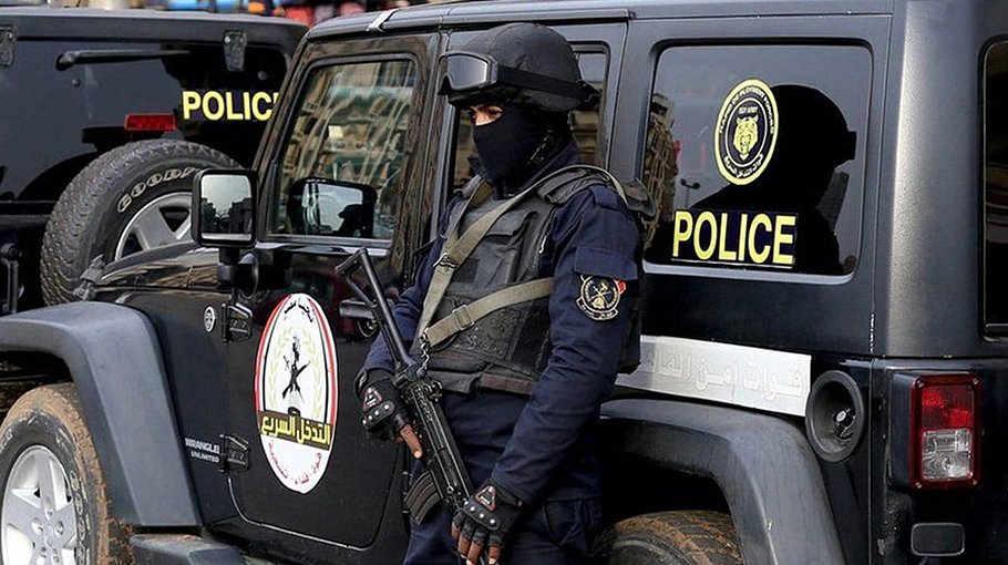 Three Egypt police killed in attack in Suez Canal city
