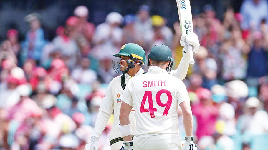 Australia flex batting muscles on Day 2 in SCG