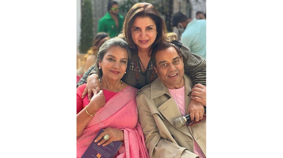 Shabana shares BTS pic to wish Farah Khan on birthday