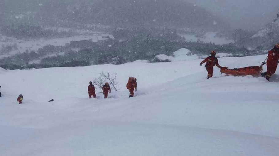 Death Toll In Tibet Tunnel Avalanche Climbs To 20 - Bangladesh Post