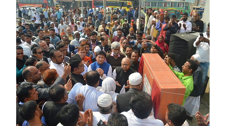 New Central Shaheed Minar inaugurated at Mirzapur