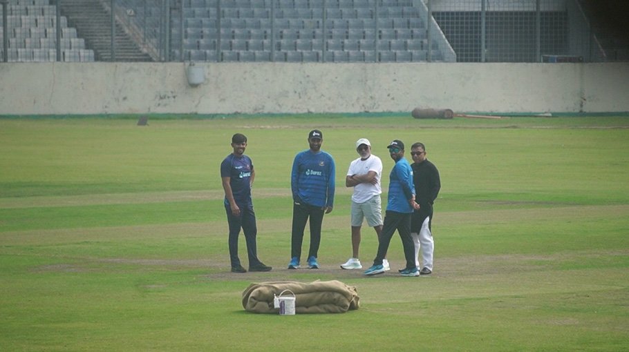 Hathurusingha joins training camp in Mirpur