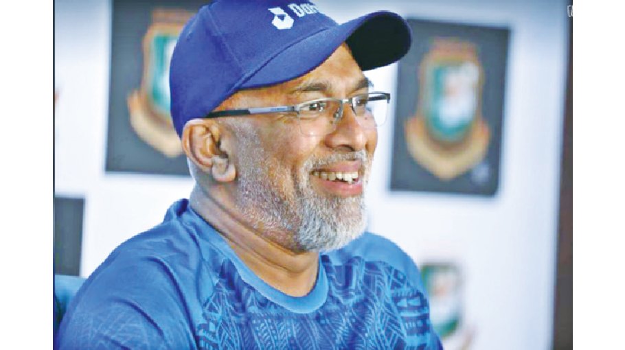 We need to find own game plan to do well in Test, T20: Hathurusingha