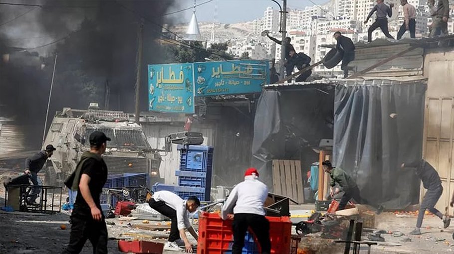 Israeli air strike kills 11 Palestinians in West Bank 