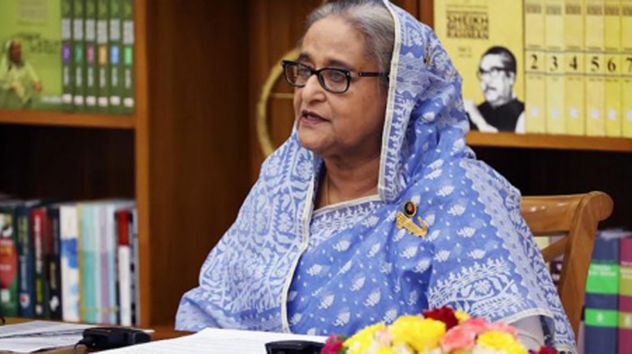 PM promises   support to Bangabazar   traders