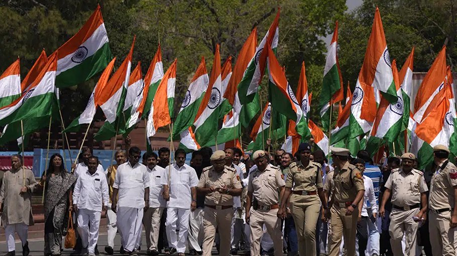 Indian opposition lawmakers rally against Modi govt