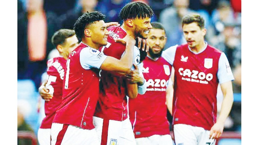 Villa up to fifth in Premier League