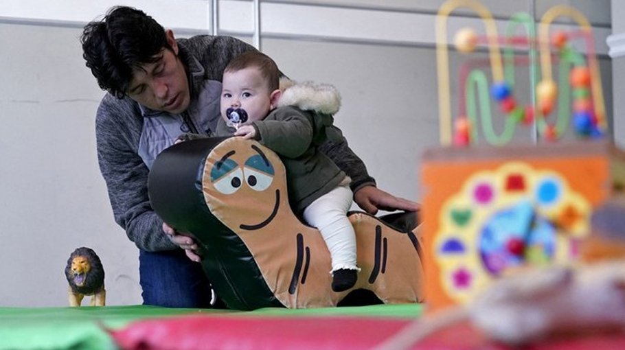 Afghan refugees in  UK to be ousted  from hotels