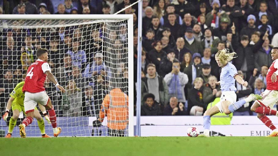 Man City Outclass Arsenal To Seize Title Momentum, Chelsea Crash Again ...