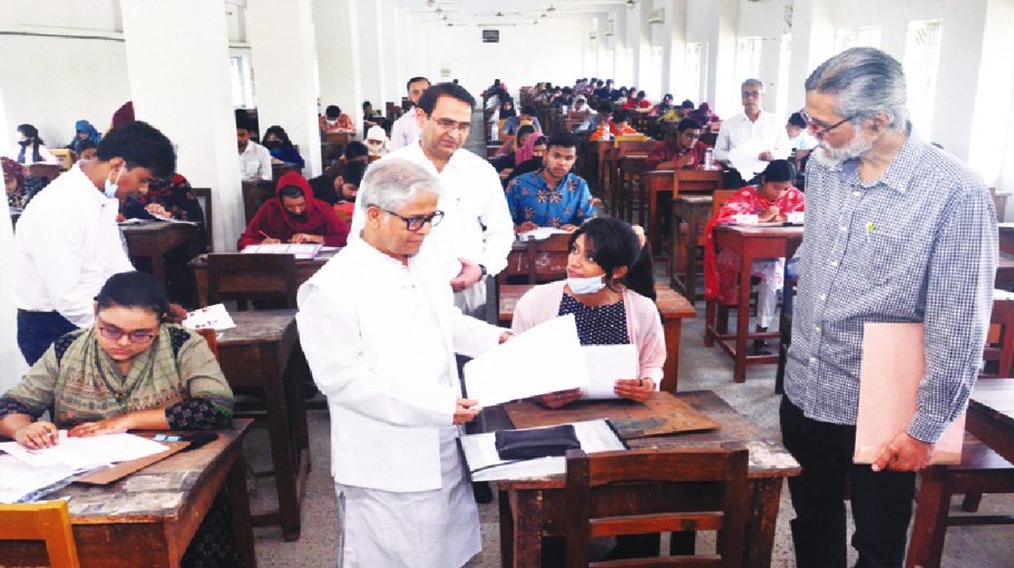 DU Cha unit undergraduate admission test held