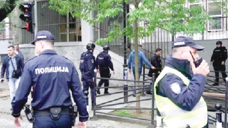 School pupil kills eight children and security guard in Belgrade