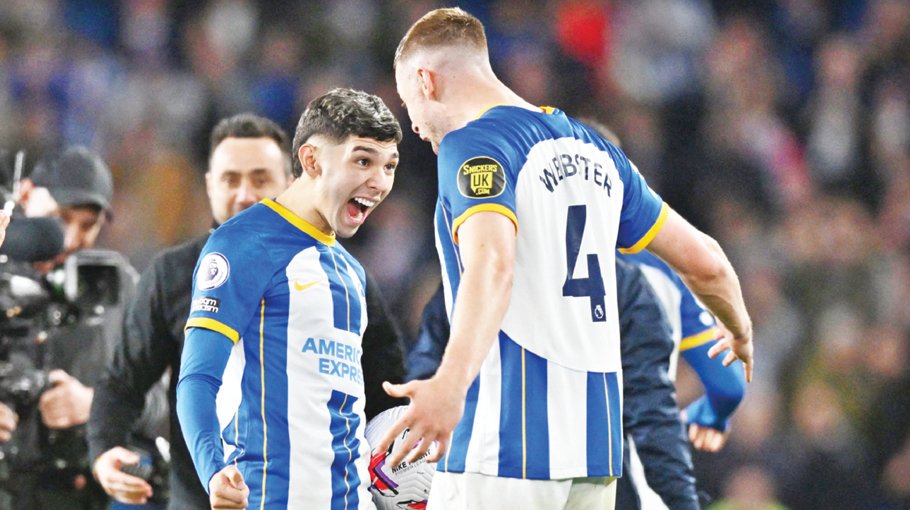 Last-gasp Brighton beat Man Utd to avenge FA Cup defeat