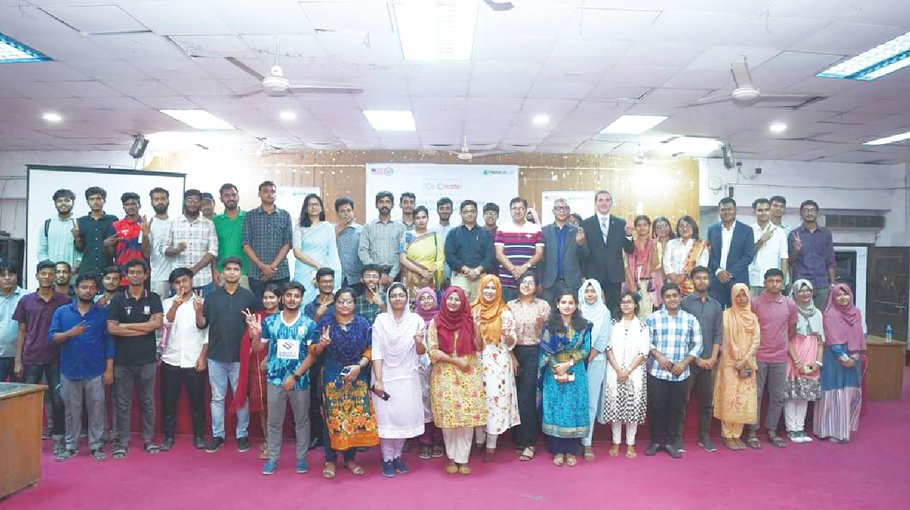 Young leaders propose new policies to tackle environmental and healthcare issues