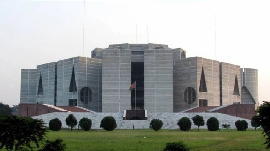 JS body   recommends   ensuring   transparency