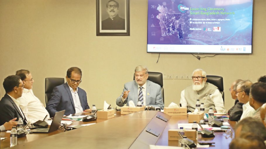 ‘Smart networks need to be created by empowering citizen to use technology’ 