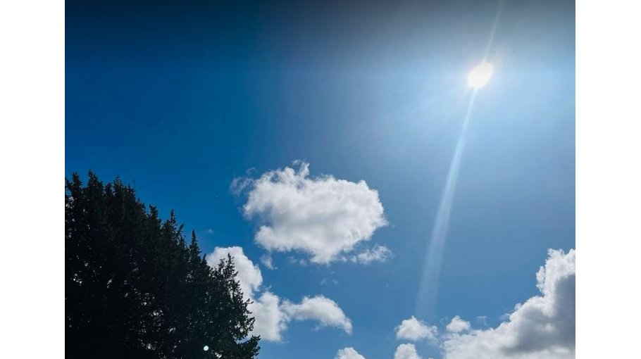 Mild heatwave  may continue