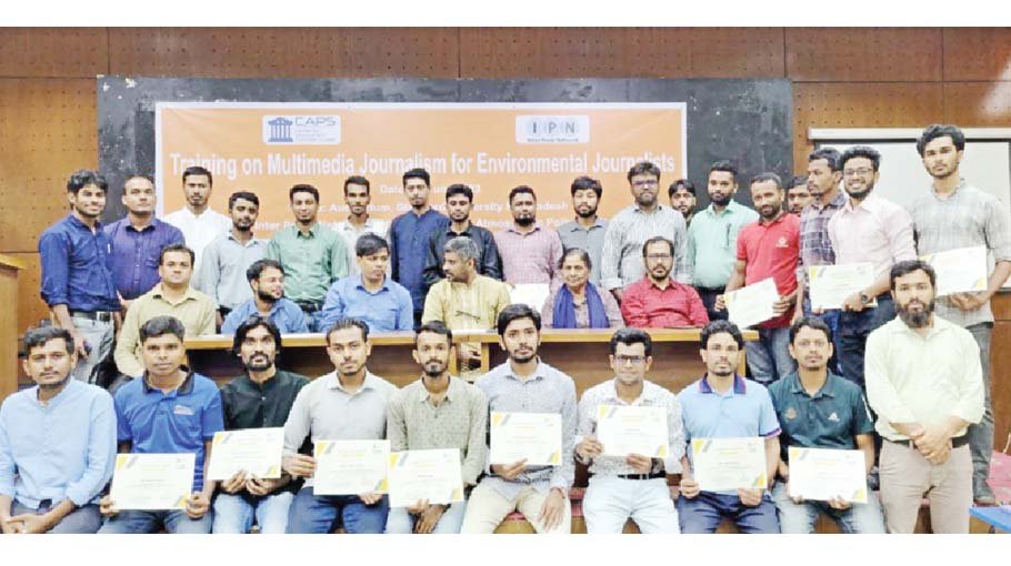 Training on multimedia journalism, fact-checking held in city