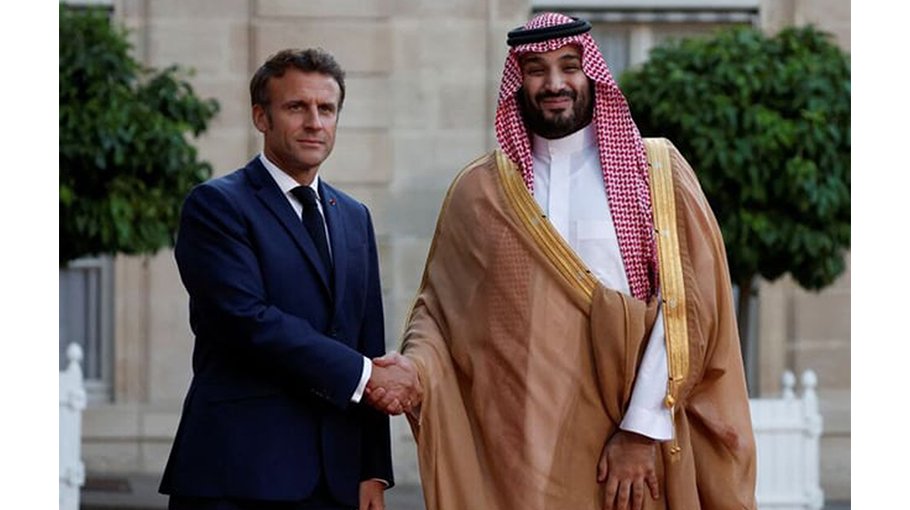 Macron seeks to sway Saudi’s MBS on Ukraine in Paris talks