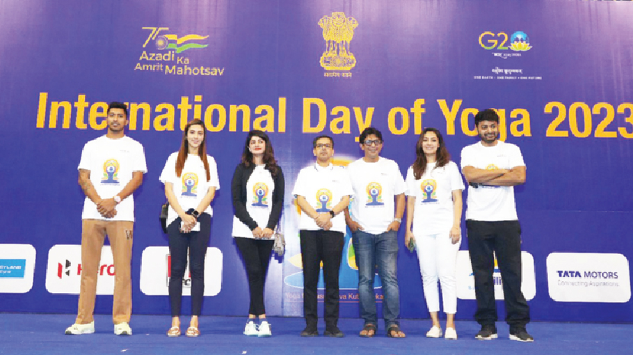 Indian HC celebrates International Yoga Day - Bangladesh Post