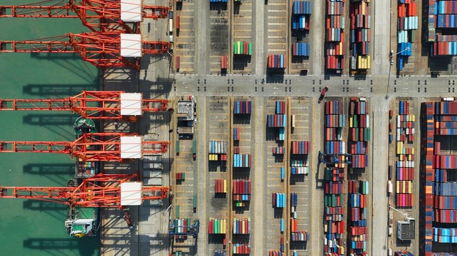 US, China should work to dispel dark clouds over ties