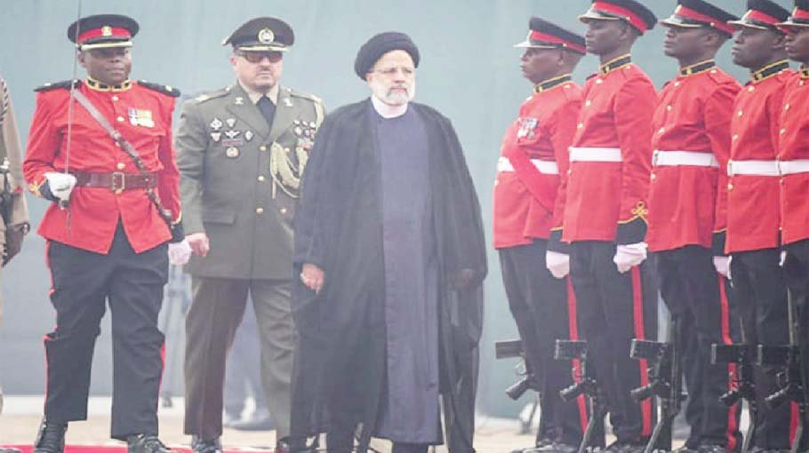 Iran president holds talks with Kenya’s Ruto