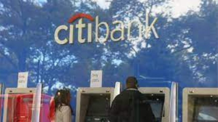 US banks caution on economy as Fed rate hikes boost earnings