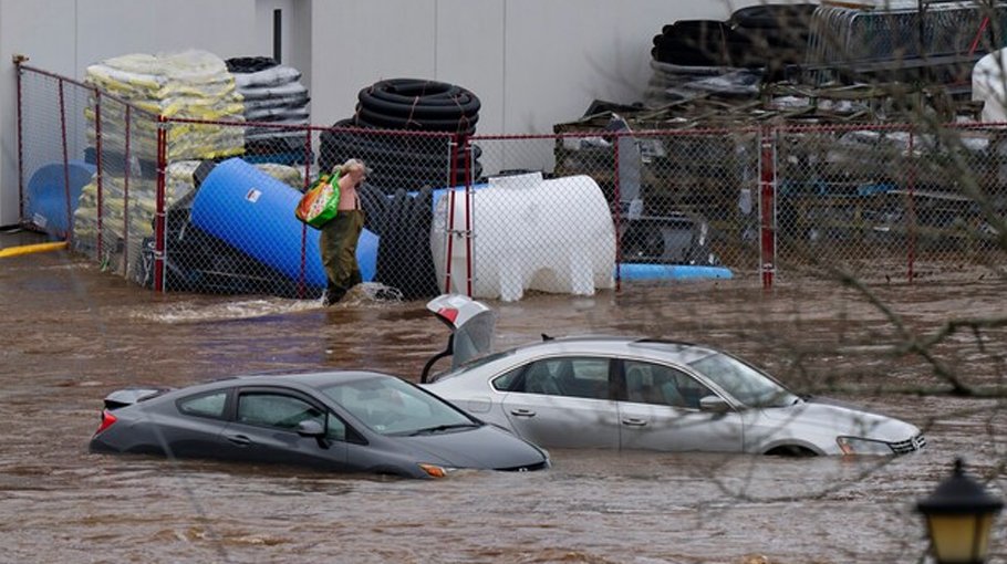 Four missing after extreme rainfall hits Canada