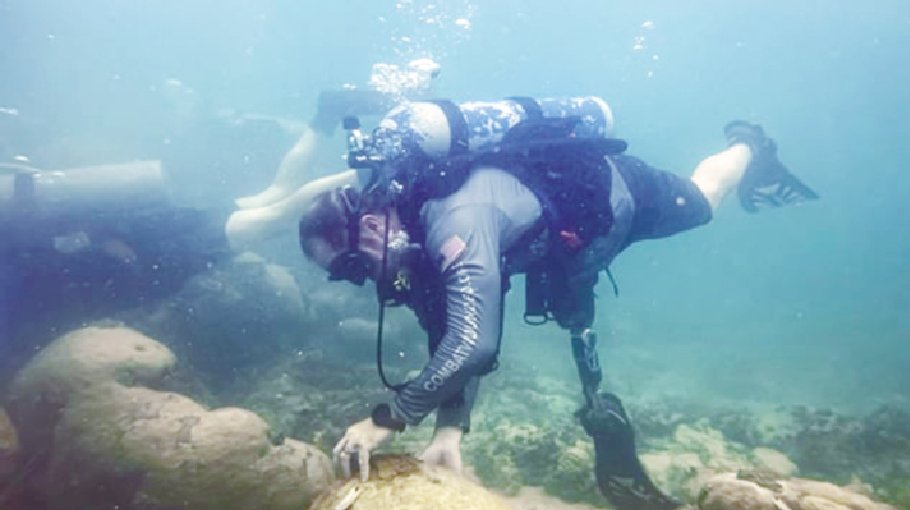 Wounded US veterans accept new mission 