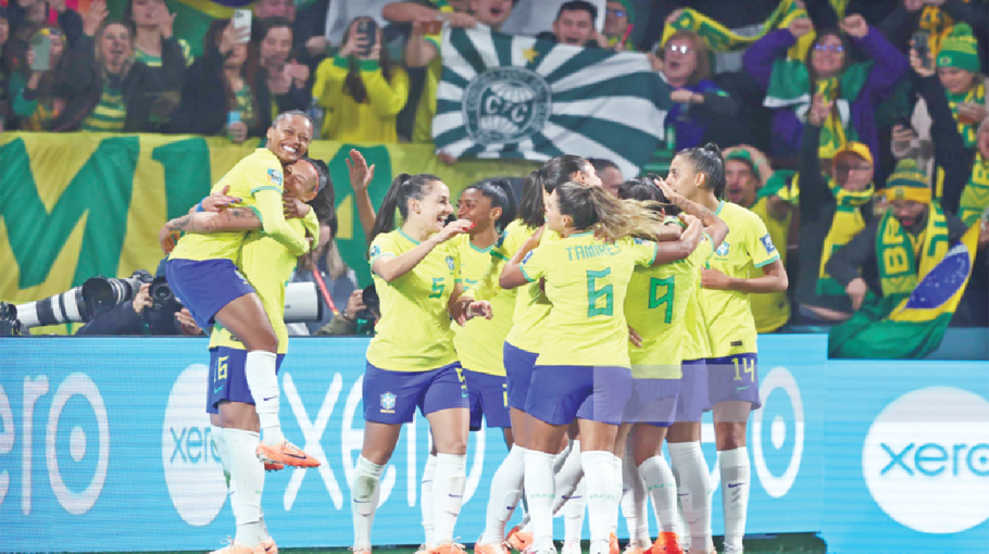 Louisville's Ary Borges hits hat trick in Brazil's 4-0 win