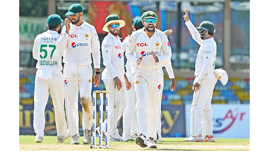 Pakistan crush Sri Lanka to clinch  series 2-0