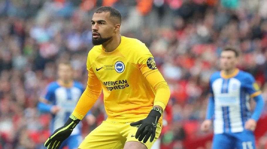 Chelsea agree deal to sign Brighton goalkeeper Sanchez: reports