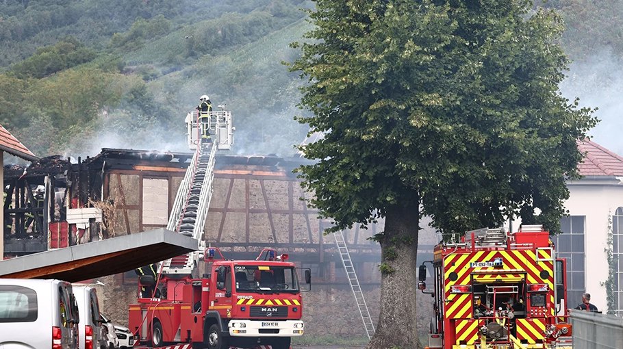 Eleven missing after eastern France  fire