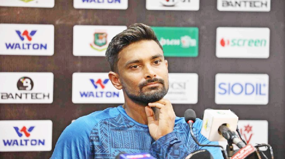 I'll try to give 100 percent: Litton on captaincy