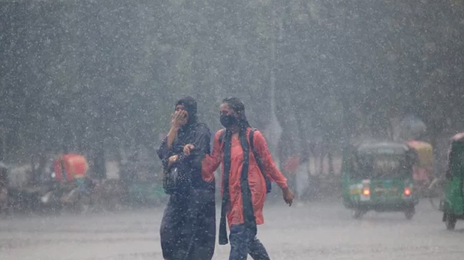 Light to moderate rain likely