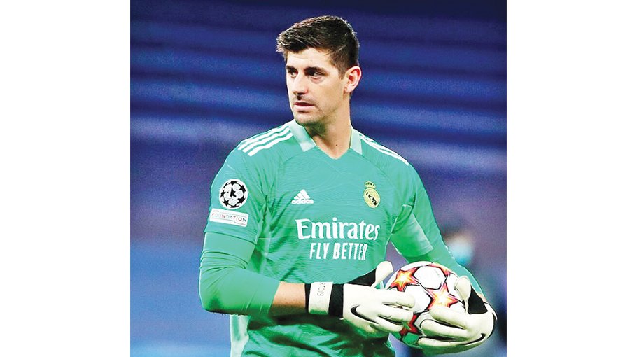 Real rocked by injury to goalkeeper Courtois