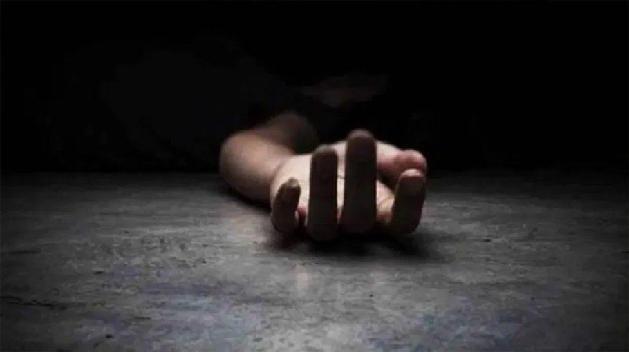 Hanging body  recovered from DMC